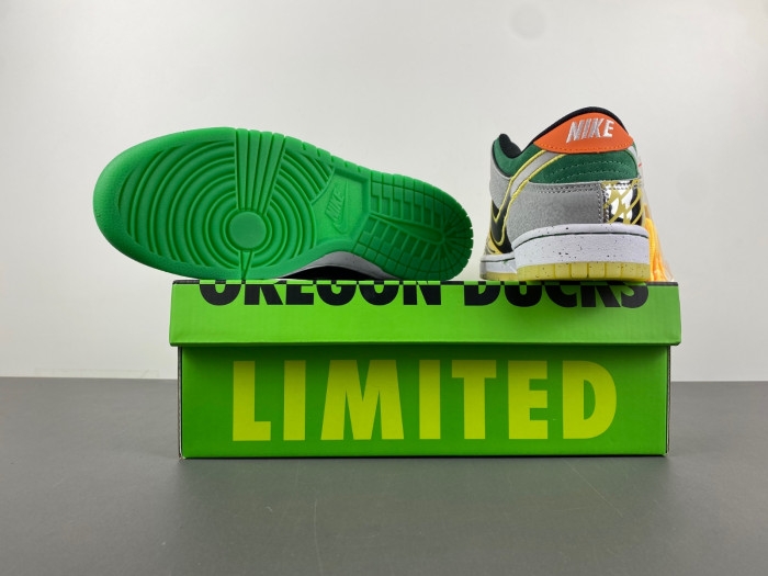 Dunk Low What the Duck University of Oregon Away PE HV1454-100