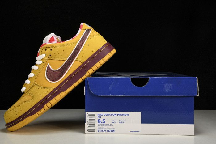 nike sb dunk low yellow lobster men
