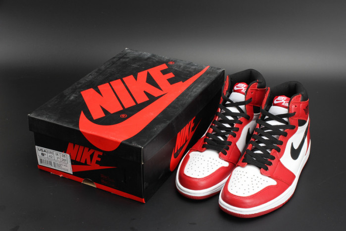 air jordan 1 retro high og chicago red 555088-101